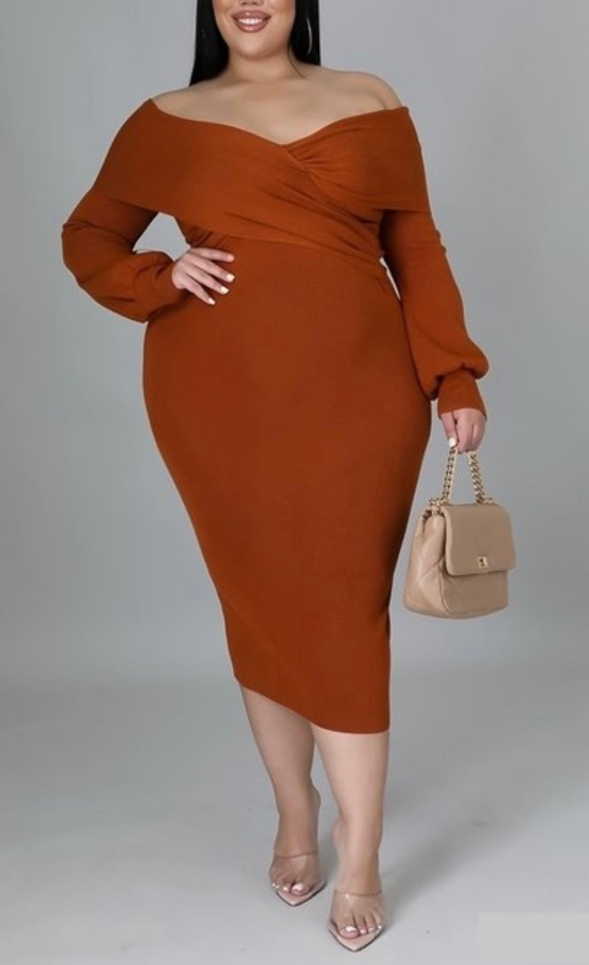 Wrap Me Midi- PLUS